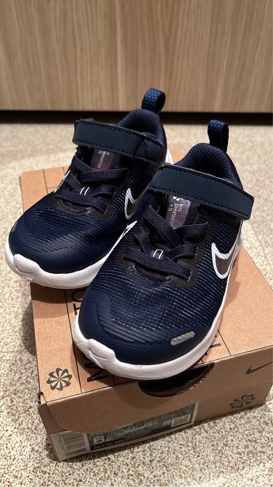 Детски маратонки Nike
