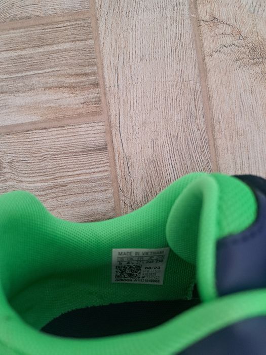 Маратонки 37 номер