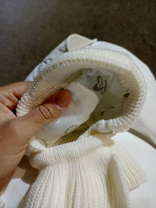 Продам детскую шапочку.