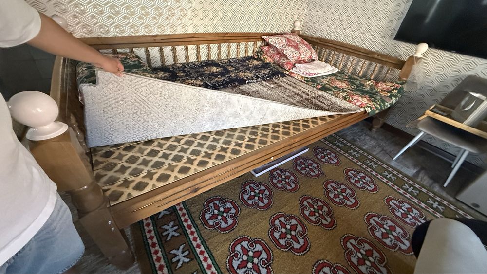 Тапчан размер 3 метра на 1,8 м