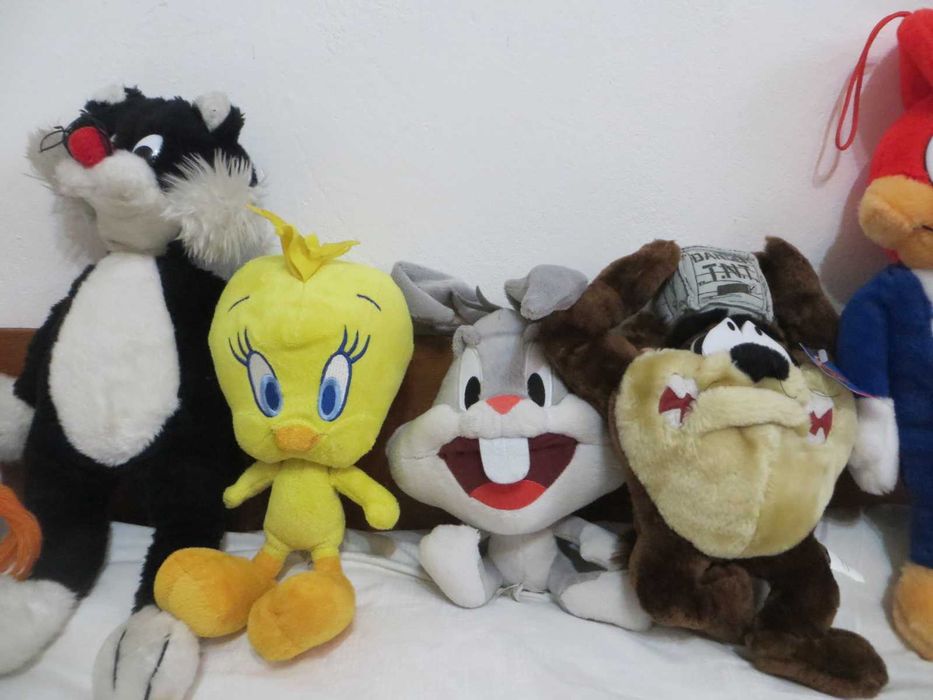 Играчки Маша,  господин Нилсон, кончето на Пипи, Силвестър и други