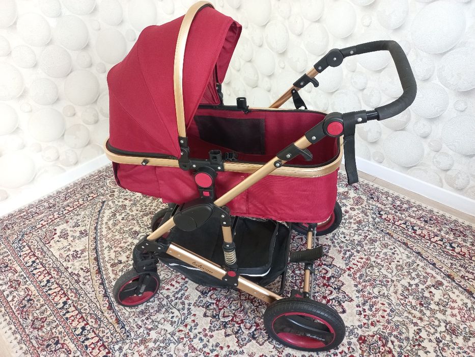 Продаю коляску б/у