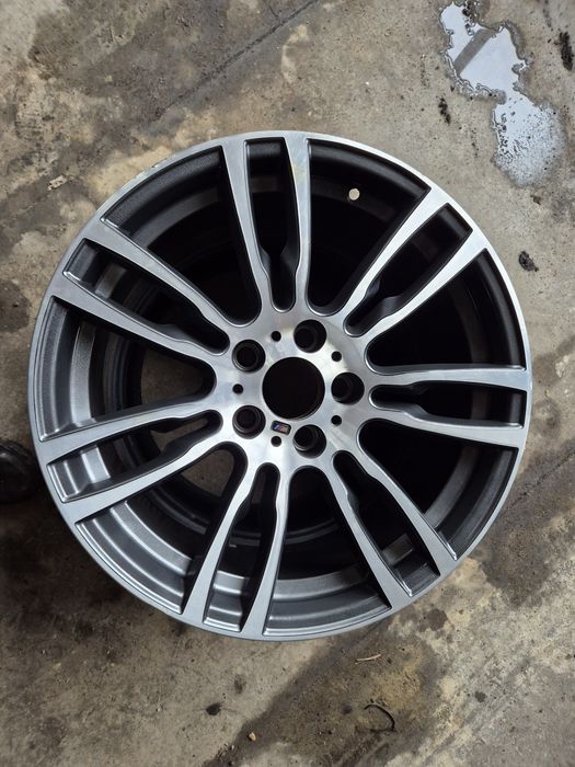 janta R19. BMW  F30 F31 F35 F36