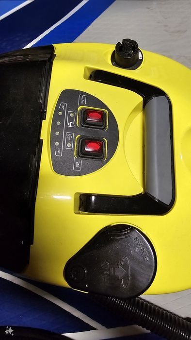 Kärcher SV 7 - aspiratorul cu abur