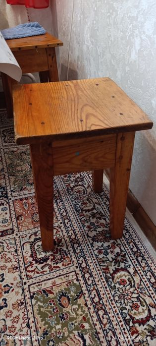 Продам стол, стулья