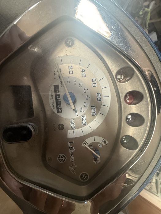 scuter piaggio 125 liberty