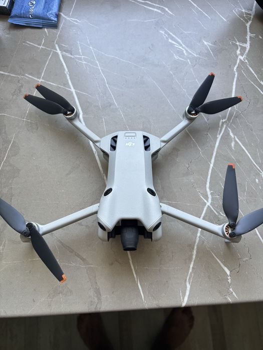 DJI mini 4 pro fly more combo