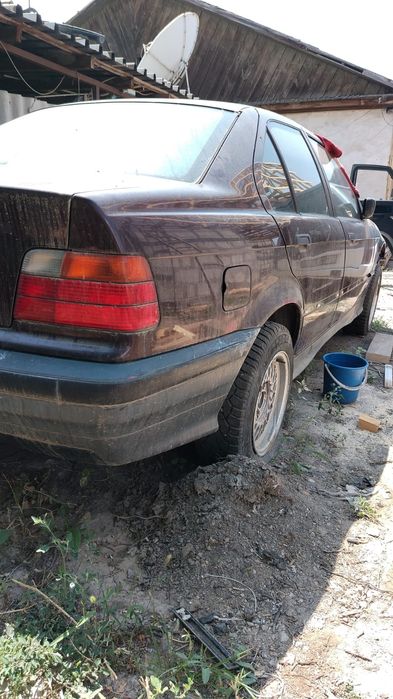 Продам живой кузов бмв е36