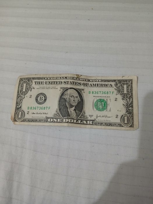 Bani vechi dolari an 2003