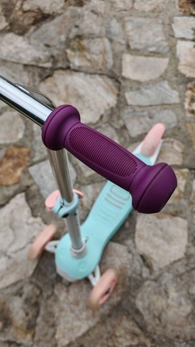 Детска тротинетка с 3 (светещи) колела B1 500