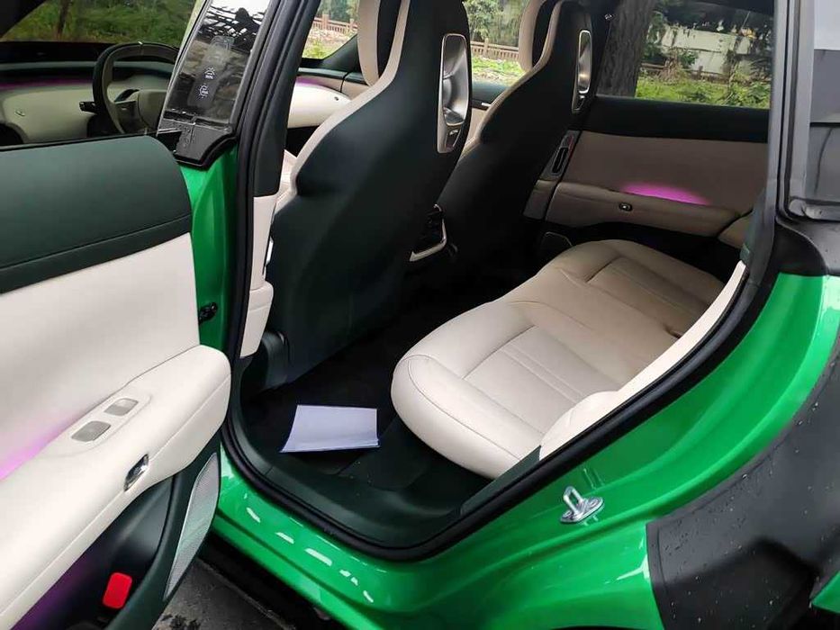 Xisaomi YU7 RWD 835km (5.9sec)