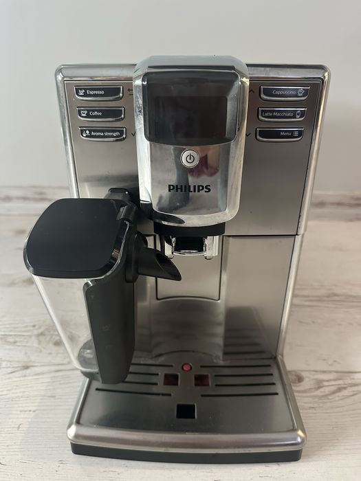 Кафеавтомат Philips Latte go