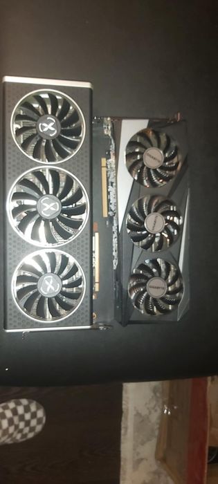 Vand placa video rx 6700 xt 12 gb ram