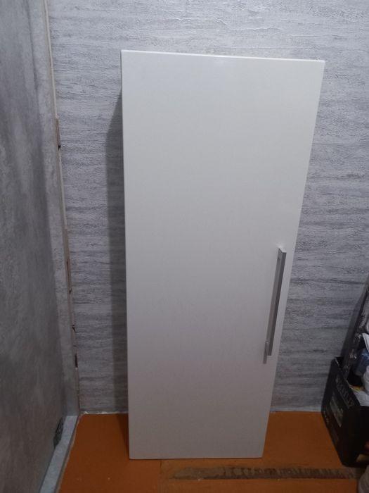 Продам шкафчик в ванную