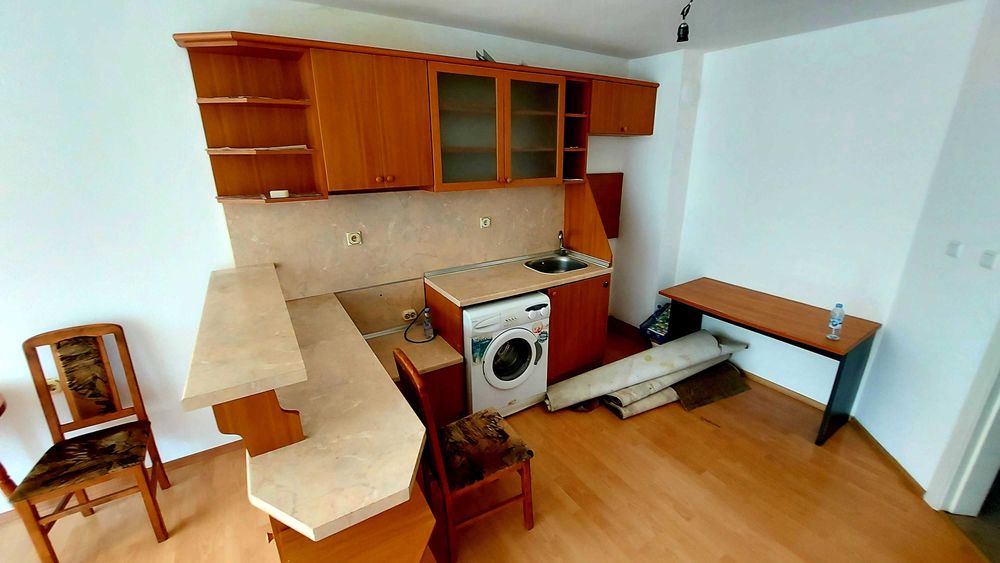 Дава се под наем Тристаен апартамент в Бургас, Възраждане - 77 кв.м за 306 € - Снимка #5