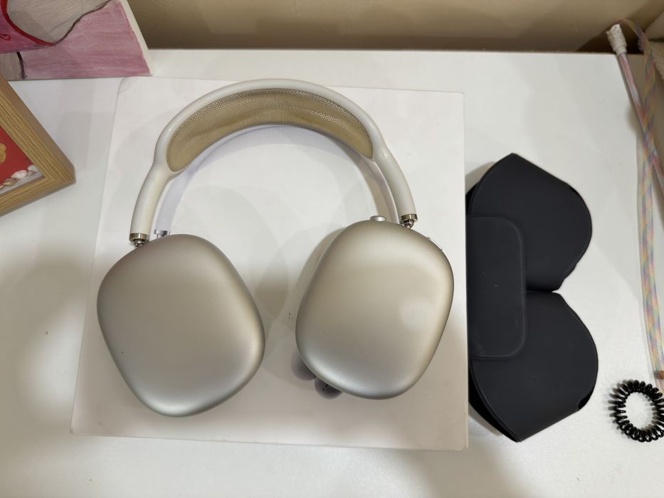 Продам. Apple airpods  max