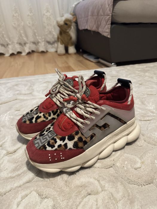 Versace Chain Reaction