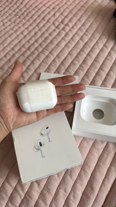 AirPods Pro (2nd generation)