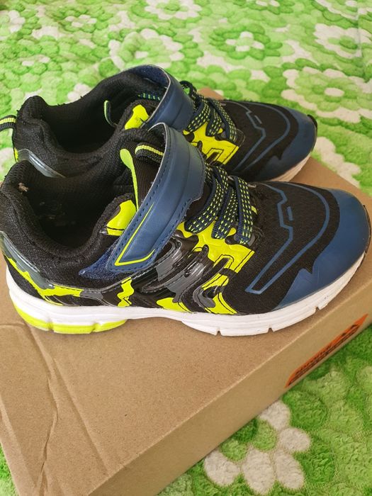 Маратонки за момче р. 31