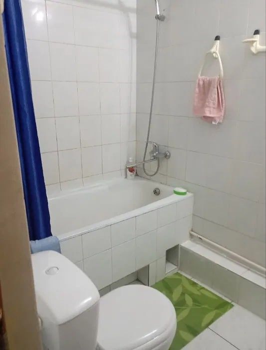 Срочно Продаётся Космонавте 2/5/5 мебелью ремонт средний локации топ !