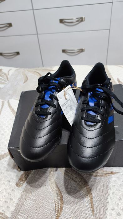 Детски бутонки adidas