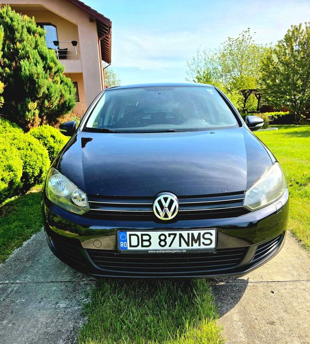 WV Golf 6, an 2011, negru