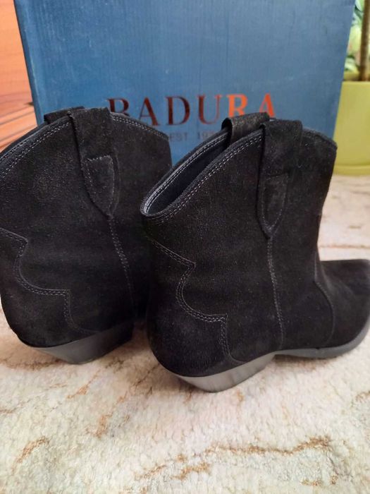 Дамски Боти с дебел ток Badura® kаубойски обувки.