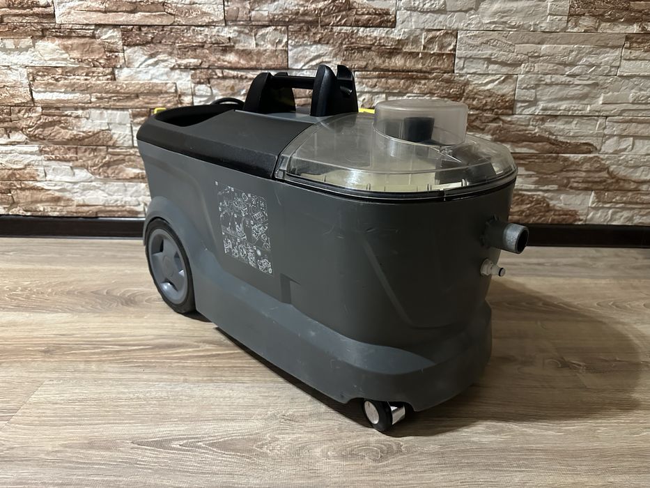 Химчистка моющий пылесос Karcher Puzzi 10/1