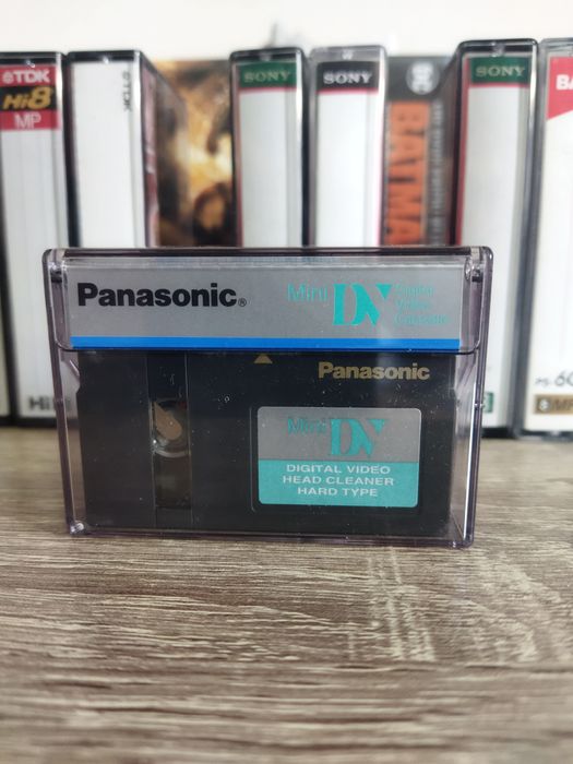 Caseta mini DV ; 10 casete Hi8 The Script ; Denon DCD710AE Popoveni