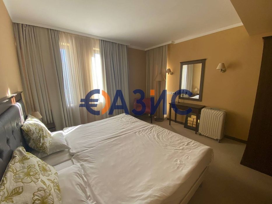 Продава се Двустаен апартамент в к.к. Слънчев бряг - 78 кв.м за 1347 €/кв.м - Снимка #7