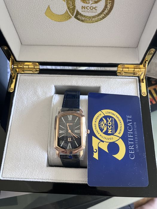 Продам часы женские лимитированые