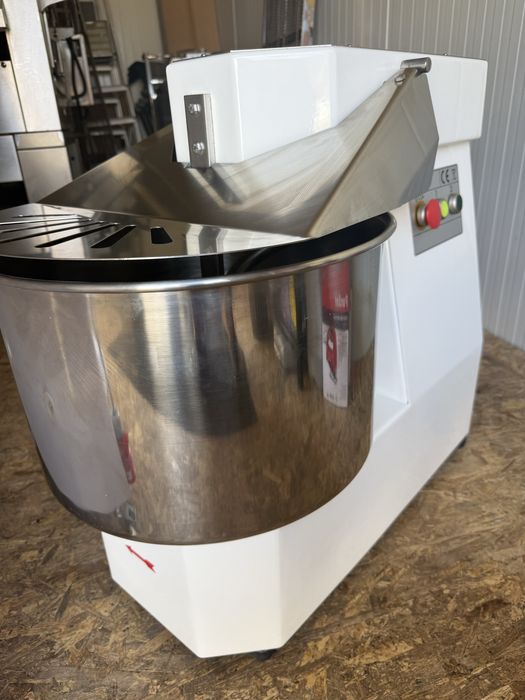 Malaxor 3 F Alimacchine Italia 32 l, 380 v, 2 viteze Garantie, NOU