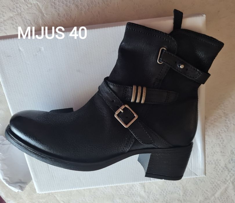 Botine Bibi Lou, Exe, Mijus