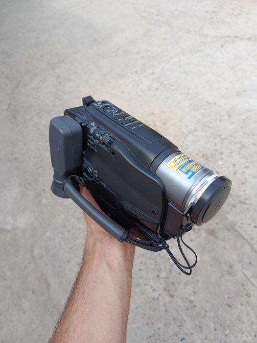 Видеокамера JVC GR-SX150AG