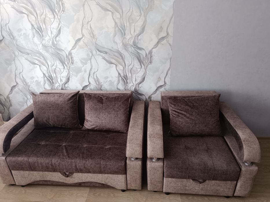 Диван + кресло Срочная продажа