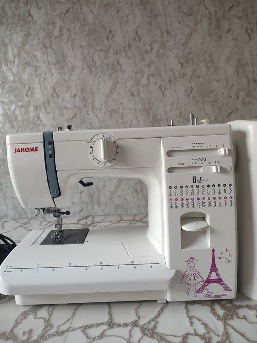 Модел-Janome Q-23 P.Made in Taiwan