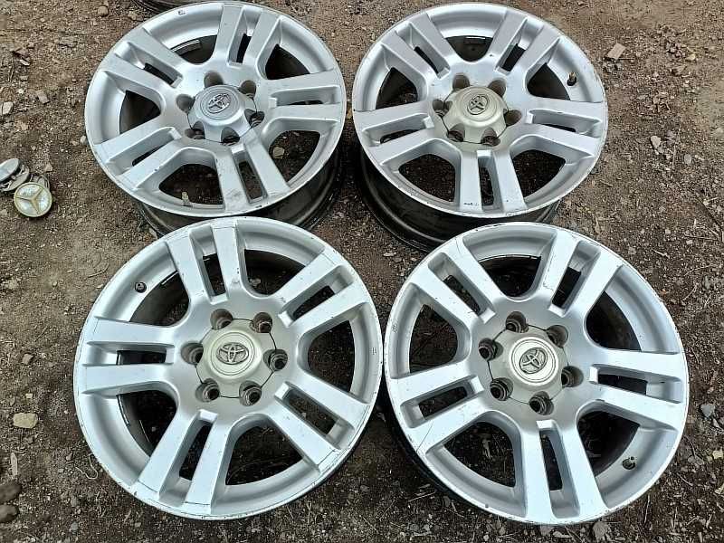 Продам легкосплавные диски R18 на Toyota Prado