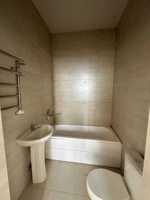 Коттедж 3 комнаты 1.2 сотки Рисовый, мечеть Ислам Ота, Яшнабадский р-н