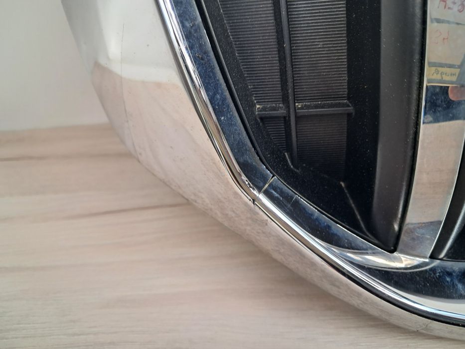 Грил решетка Mazda  SX4 2017/2021г