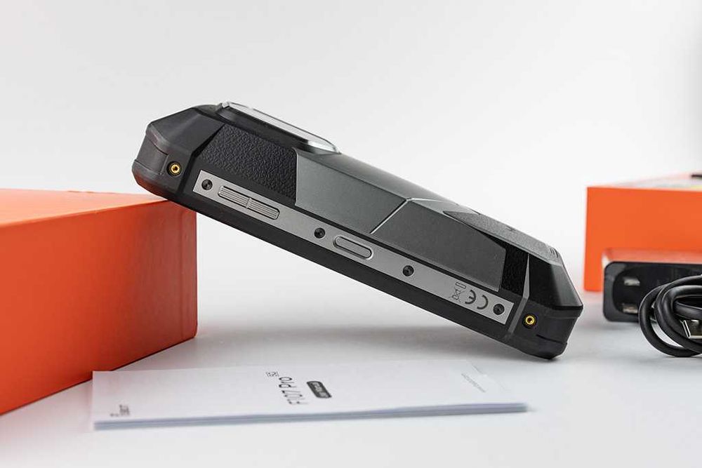 Fossibot F107 Pro 5G - 6.95", 12GB/512GB, 200MP, 28000mAh, защита