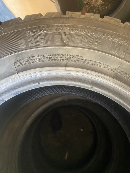 Шина новый продам