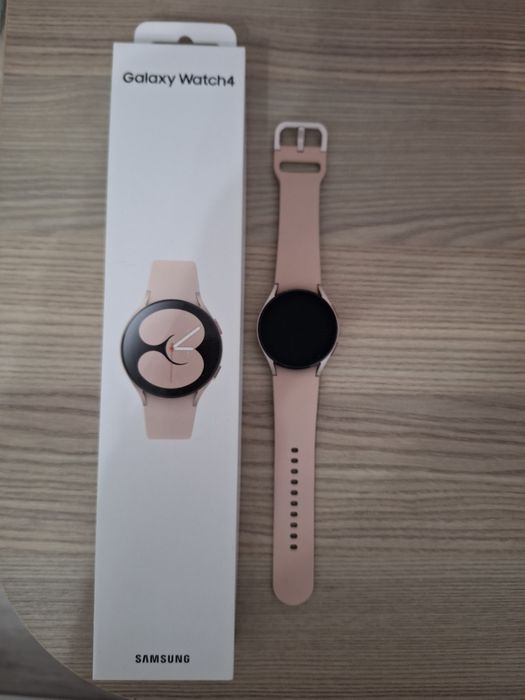 Samsung Galaxy Watch 4 – stare foarte bună, cu cutie