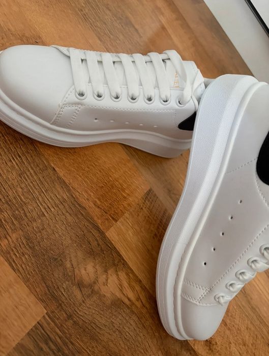 Adidași Alexander McQUEEN la DOAR 249