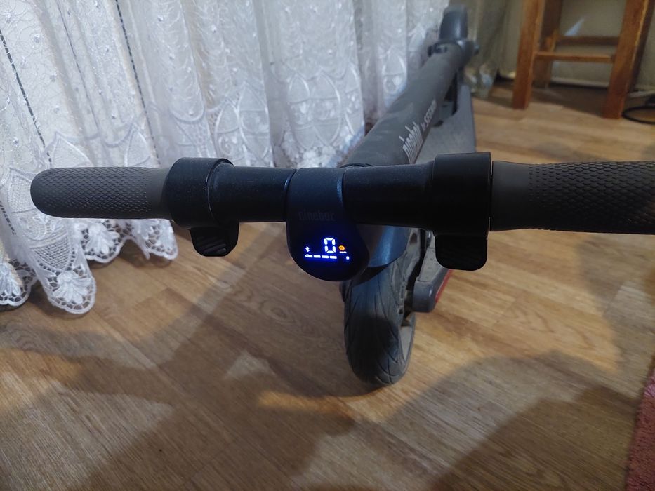 Электро самокат Segway