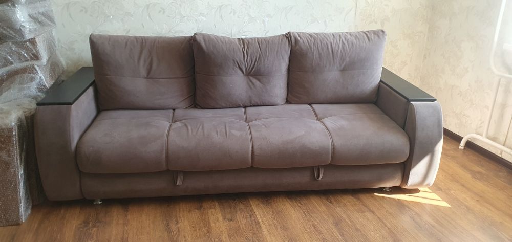 Продам диван б/у