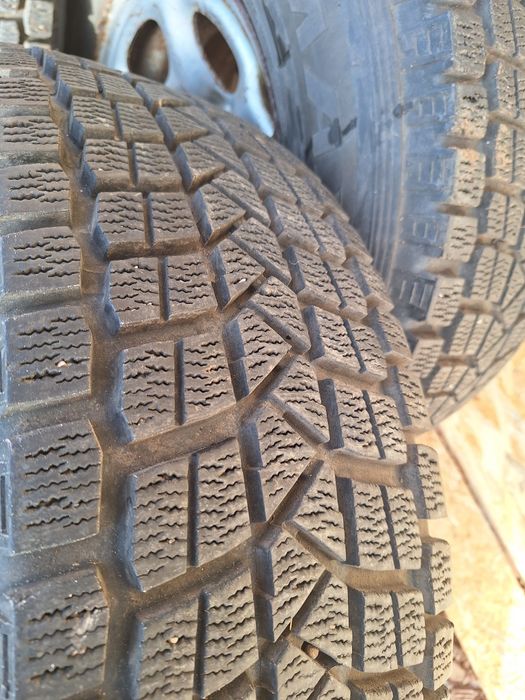 Джанти с гуми свалени от Терано