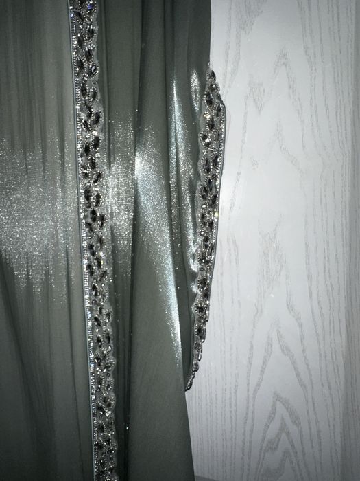 вечернее/выпускное платье из дубая