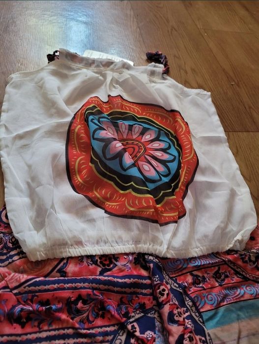 Летний костюм на девочку (4-7лет)