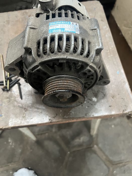 Гениратор Denso toyota