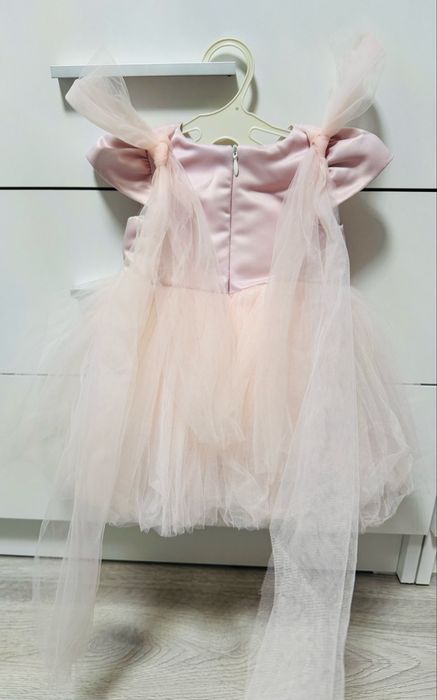 Rochii fetițe ,  marimi 0-3 luni, 6-9 luni, 9-12 luni, alb, roz, somon